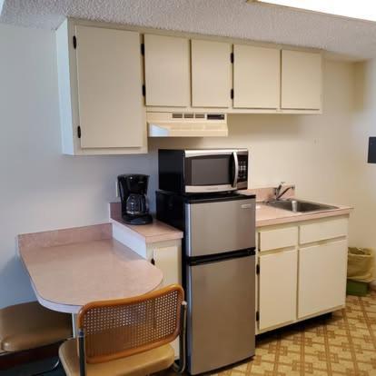 Deluxe Double Room with Balcony and Sea View